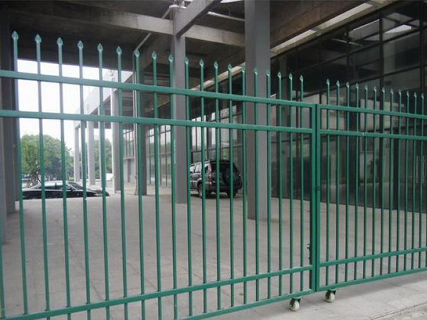 麗江建筑防腐防護(hù)欄圖片2